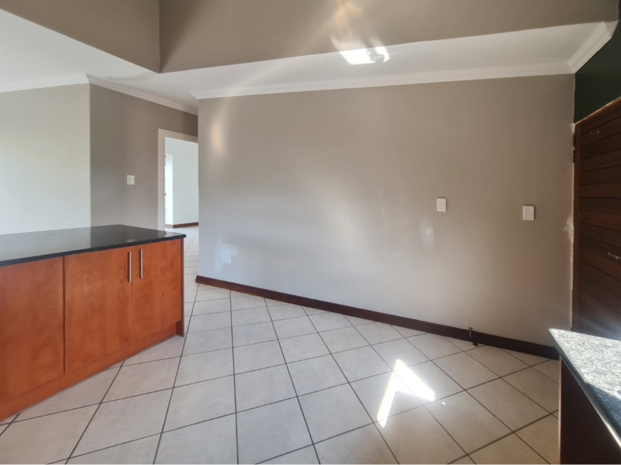 To Let 2 Bedroom Property for Rent in Kosmos North West